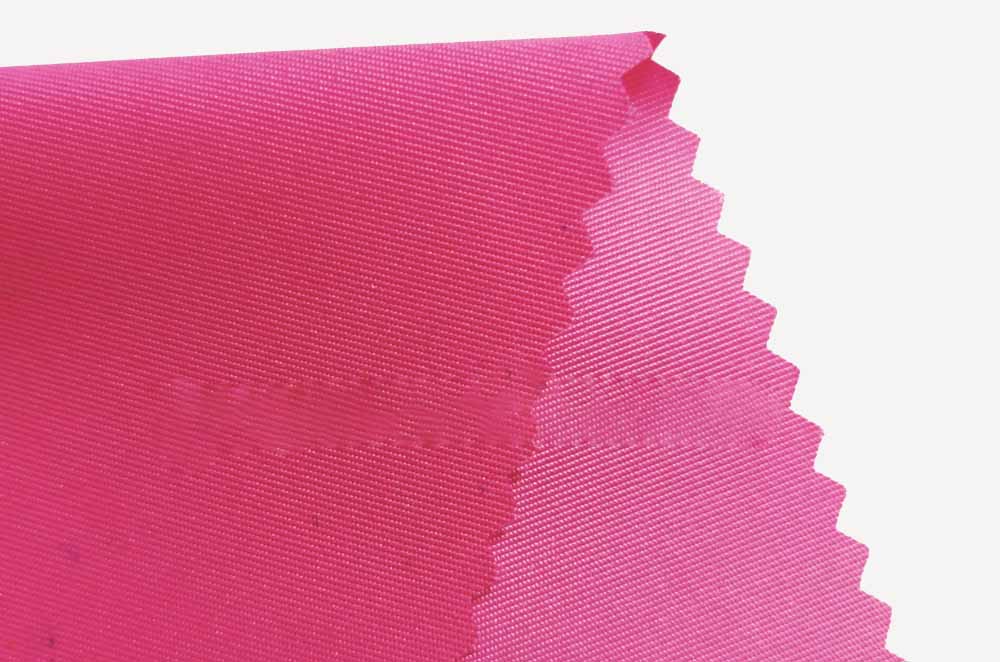 gambar detail kain taslan bening berwarna pink