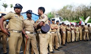 seragam warna khaki polisi India seragam warna khaki polisi India