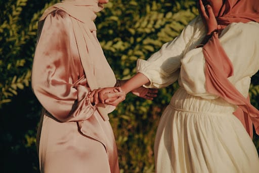 gamis bahan satin