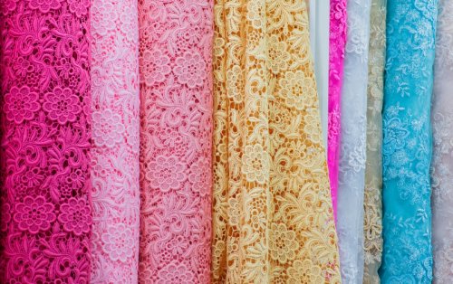 Jenis Kain Brokat untuk Gamis