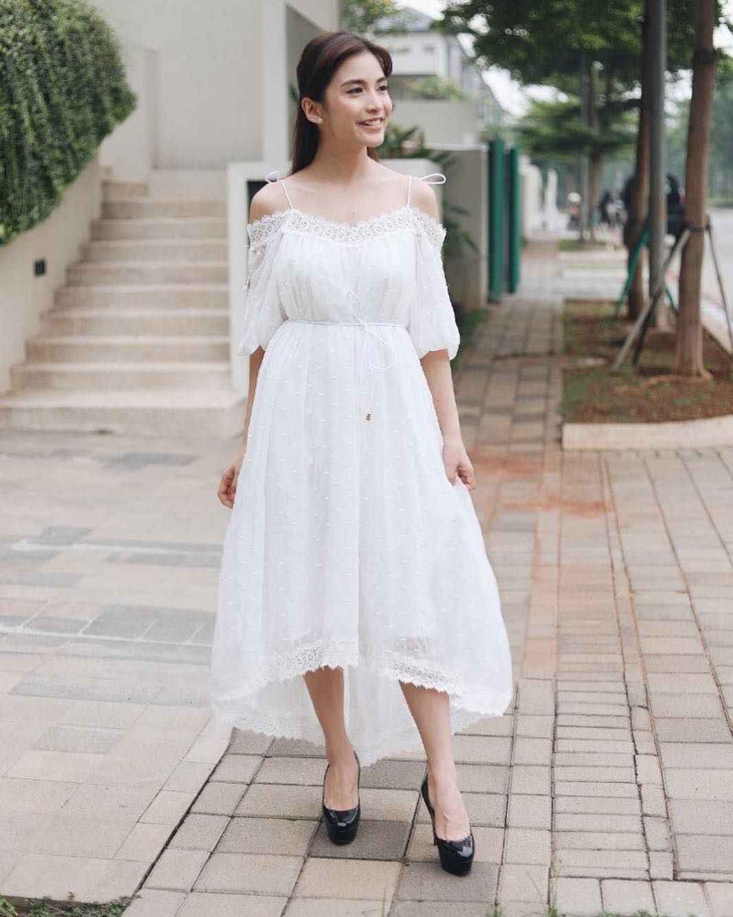 9 Rekomendasi Model Baju Orang Pendek, image size:1066x1332